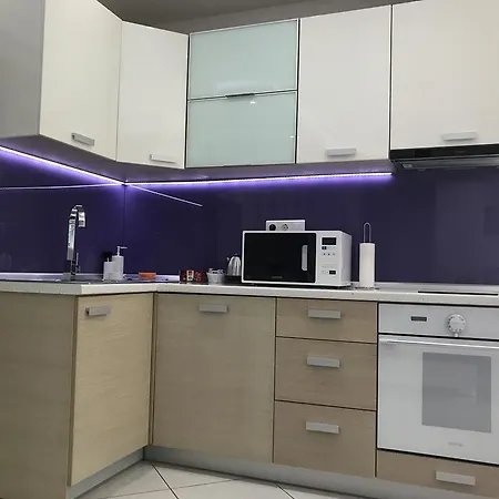 Ajla Apartman *