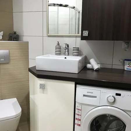 Ajla Apartment