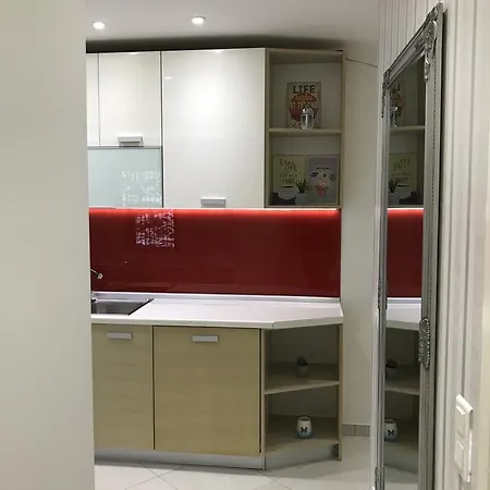 Ajla Apartment *